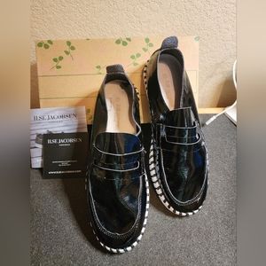 Ilse Jackobsen black loafers